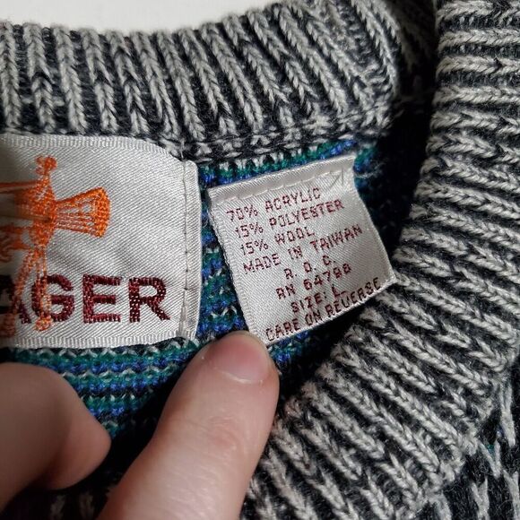 Vintage Voyager Sweater Size L Science Trekkie Hipster Mens - Picture 10 of 11